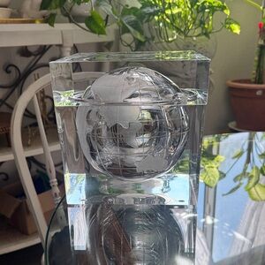 Vintage Lucite World Globe Ice Bucket by Alessandro Albrizzi 1960s Italy
